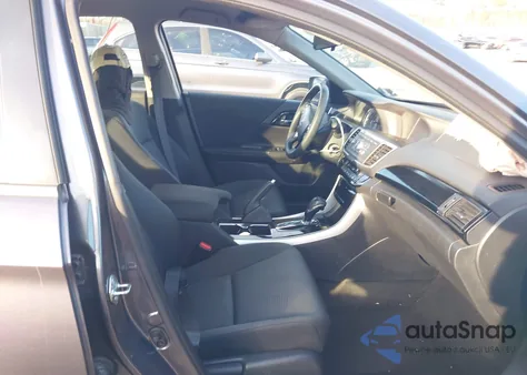 2017 Honda Accord Lx из США, поврежденный, VIN 1HGCR2F37HA248821